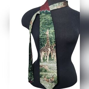 EUC Vintage Silk Giraffe Endangered Species Necktie "TALL SHADOWS"